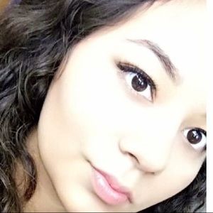 Meet your Posher, Aylin